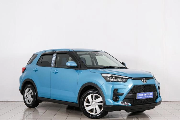 Автомобиль в рассрочку в Красноярске - Toyota Raize 2022 года в Красноярске купить за 1349000 рублей. 92985, Toyota Raize 2022 года в Красноярске