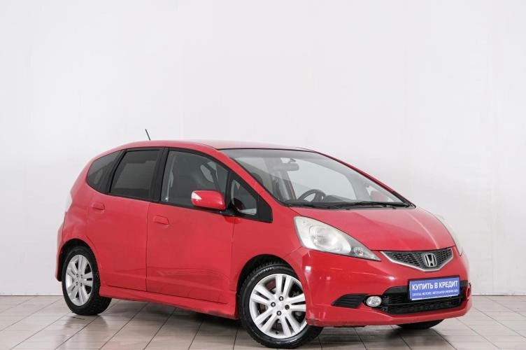 Автомобиль в рассрочку в Красноярске - Honda Jazz 2009 года в Красноярске купить за 599000 рублей. 81818, Honda Jazz 2009 года в Красноярске