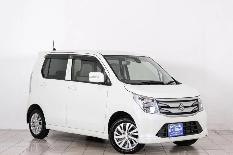 Автомобиль в рассрочку в Красноярске - Suzuki Wagon R 2016 года в Красноярске купить за 639000 рублей. 89931, Suzuki Wagon R 2016 года в Красноярске