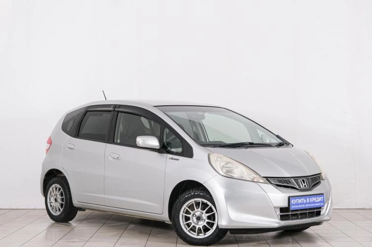 Автомобиль в рассрочку в Красноярске - Honda Fit 2012 года в Красноярске купить за 989000 рублей. 81384, Honda Fit 2012 года в Красноярске