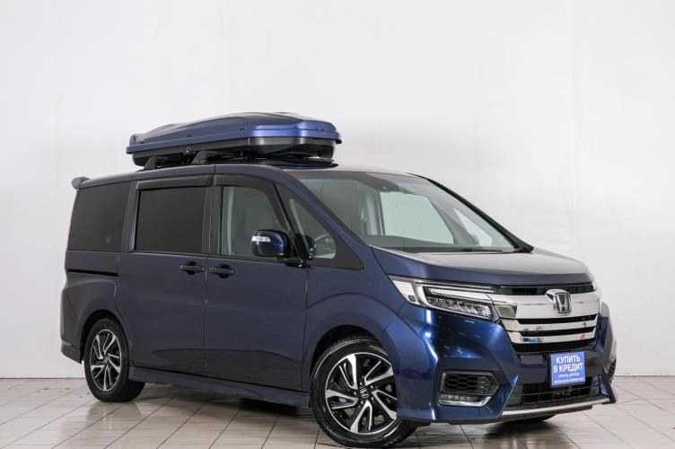 Автомобиль в рассрочку в Красноярске - Honda Stepwgn Spada 2018 года в Красноярске купить за 2249000 рублей. 85841, Honda Stepwgn Spada 2018 года в Красноярске
