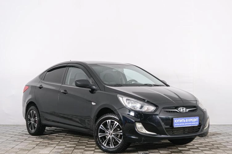 Автомобиль в рассрочку в Красноярске - Hyundai Solaris 2011 года в Красноярске купить за 629000 рублей. 76829, Hyundai Solaris 2011 года в Красноярске