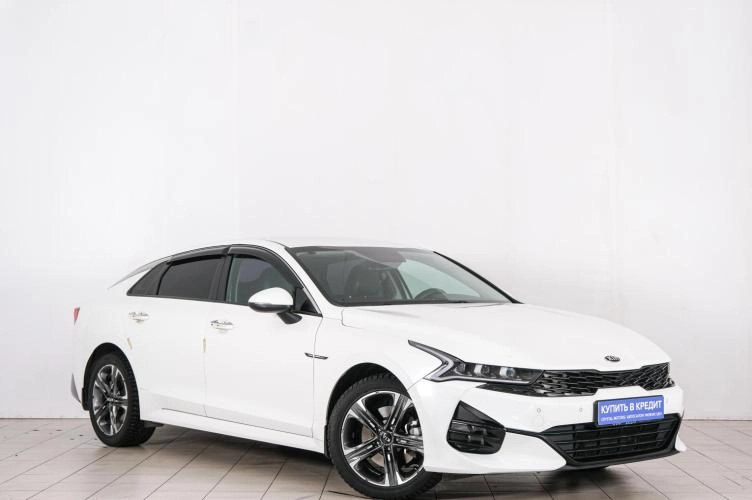 Автомобиль в рассрочку в Красноярске - KIA K5 2021 года в Красноярске купить за 2699000 рублей. 83518, KIA K5 2021 года в Красноярске