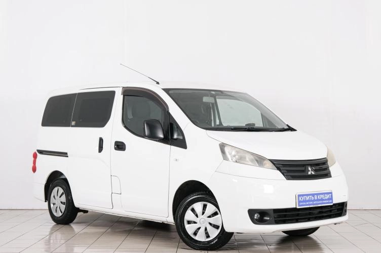 Автомобиль в рассрочку в Красноярске - Mitsubishi Delica 2012 года в Красноярске купить за 1049000 рублей. 90417, Mitsubishi Delica 2012 года в Красноярске