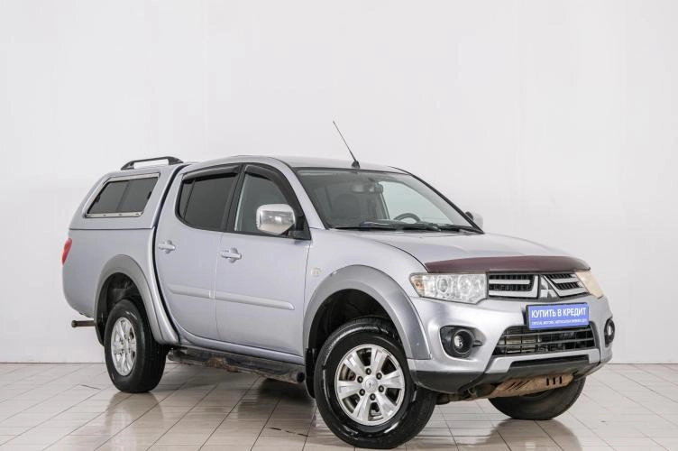 Автомобиль в рассрочку в Красноярске - Mitsubishi L200 2014 года в Красноярске купить за 1449000 рублей. 93510, Mitsubishi L200 2014 года в Красноярске