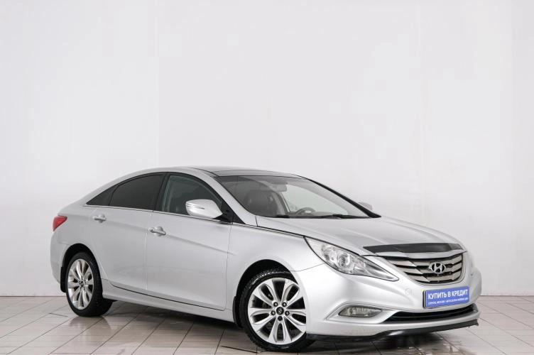Автомобиль в рассрочку в Красноярске - Hyundai Sonata 2011 года в Красноярске купить за 1199000 рублей. 82949, Hyundai Sonata 2011 года в Красноярске