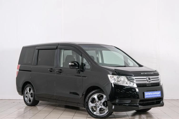 Автомобиль в рассрочку в Красноярске - Honda Stepwgn 2011 года в Красноярске купить за 1299000 рублей. 86262, Honda Stepwgn 2011 года в Красноярске