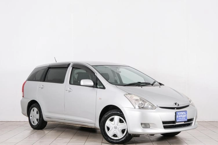Автомобиль в рассрочку в Красноярске - Toyota Wish 2006 года в Красноярске купить за 799000 рублей. 81464, Toyota Wish 2006 года в Красноярске