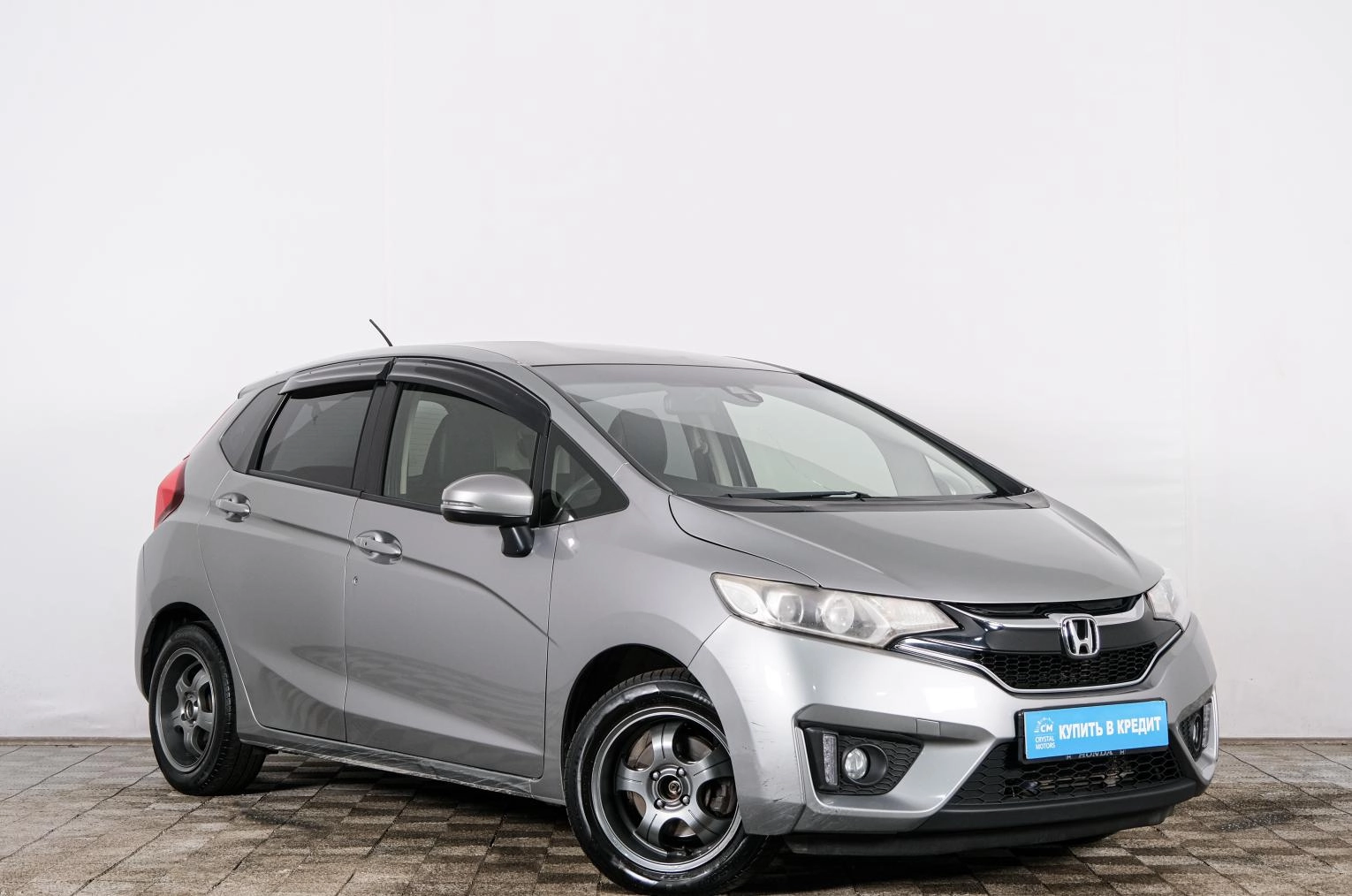 Автомобиль в рассрочку в Красноярске - Honda Fit 2013 года в Красноярске купить за 819000 рублей. 72905, Honda Fit 2013 года в Красноярске