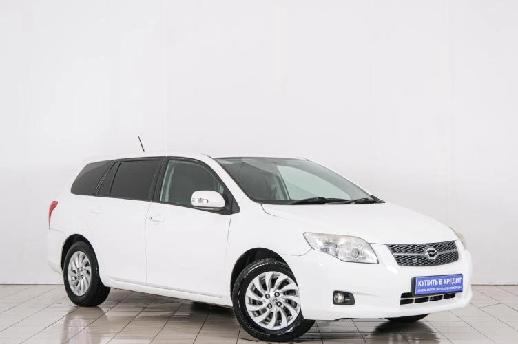 Автомобиль в рассрочку в Красноярске - Toyota Corolla Fielder 2008 года в Красноярске купить за 819000 рублей. 90767, Toyota Corolla Fielder 2008 года в Красноярске
