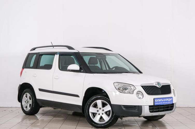 Автомобиль в рассрочку в Красноярске - Skoda Yeti 2013 года в Красноярске купить за 899000 рублей. 87421, Skoda Yeti 2013 года в Красноярске