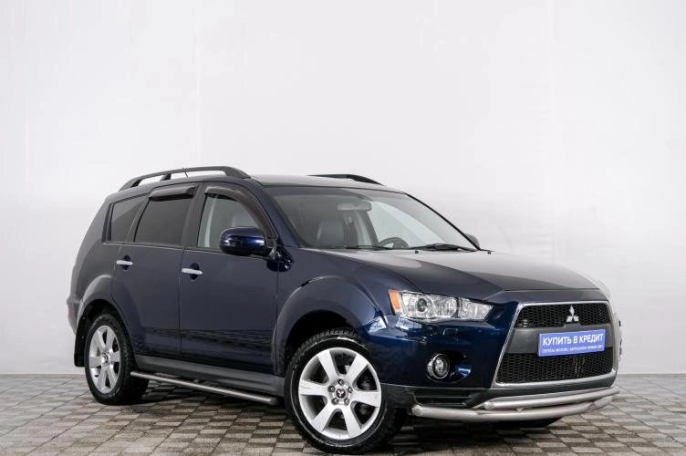 Автомобиль в рассрочку в Красноярске - Mitsubishi Outlander 2011 года в Красноярске купить за 1369000 рублей. 76233, Mitsubishi Outlander 2011 года в Красноярске