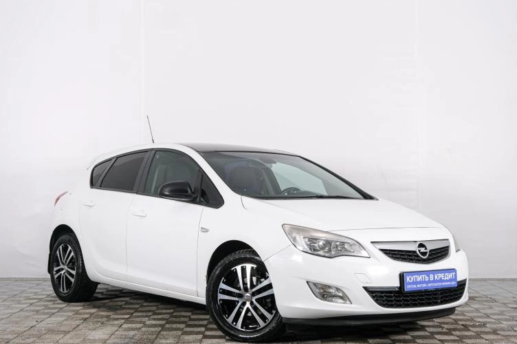 Автомобиль в рассрочку в Красноярске - Opel Astra 2011 года в Красноярске купить за 509000 рублей. 76604, Opel Astra 2011 года в Красноярске