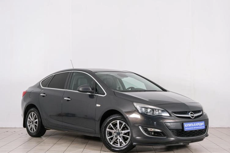 Автомобиль в рассрочку в Красноярске - Opel Astra 2013 года в Красноярске купить за 799000 рублей. 81932, Opel Astra 2013 года в Красноярске