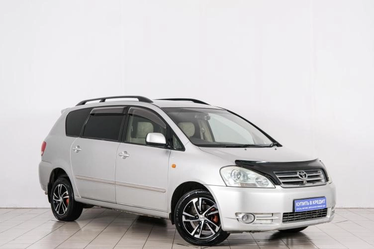 Автомобиль в рассрочку в Красноярске - Toyota Ipsum 2001 года в Красноярске купить за 829000 рублей. 93243, Toyota Ipsum 2001 года в Красноярске