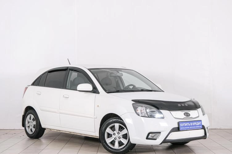 Автомобиль в рассрочку в Красноярске - KIA Rio 2011 года в Красноярске купить за 689000 рублей. 80661, KIA Rio 2011 года в Красноярске