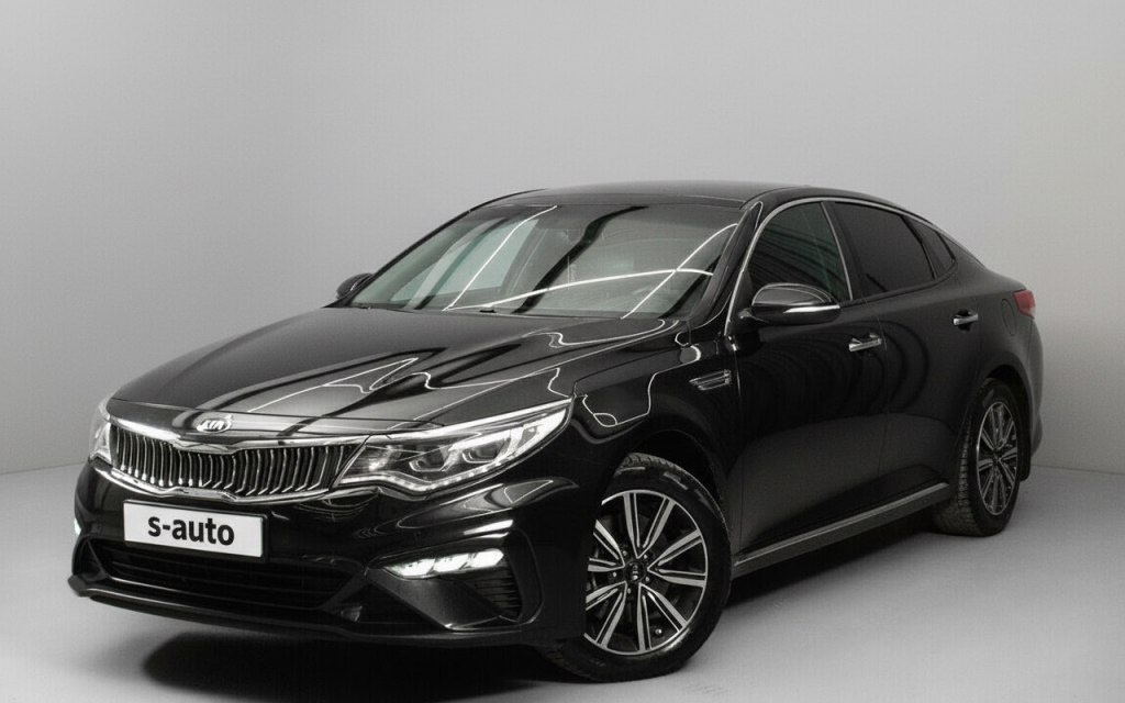 Автомобиль в рассрочку в Красноярске - Kia Optima, IV Рестайлинг купить за 1689000 рублей. 84840, Kia Optima, IV Рестайлинг