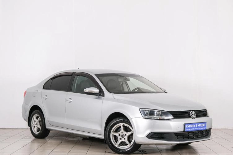 Автомобиль в рассрочку в Красноярске - Volkswagen Jetta 2013 года в Красноярске купить за 979000 рублей. 90344, Volkswagen Jetta 2013 года в Красноярске