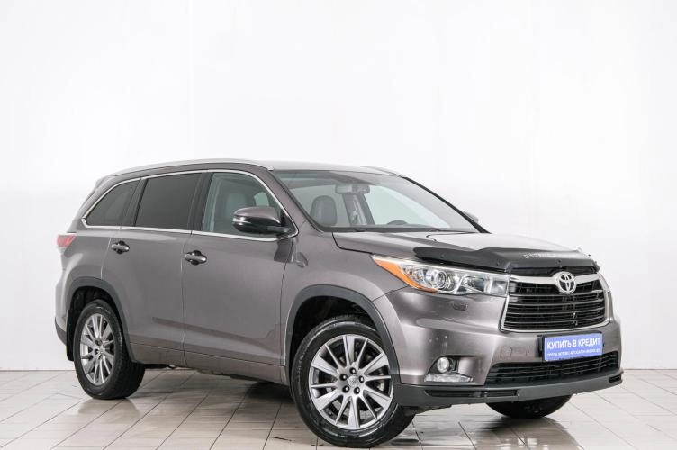 Автомобиль в рассрочку в Красноярске - Toyota Highlander 2014 года в Красноярске купить за 2699000 рублей. 91044, Toyota Highlander 2014 года в Красноярске