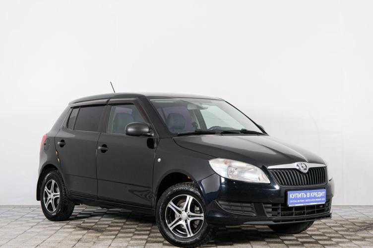 Автомобиль в рассрочку в Красноярске - Skoda Fabia 2013 года в Красноярске купить за 569000 рублей. 74481, Skoda Fabia 2013 года в Красноярске