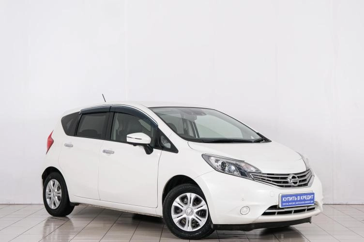 Автомобиль в рассрочку в Красноярске - Nissan Note 2015 года в Красноярске купить за 929000 рублей. 92987, Nissan Note 2015 года в Красноярске