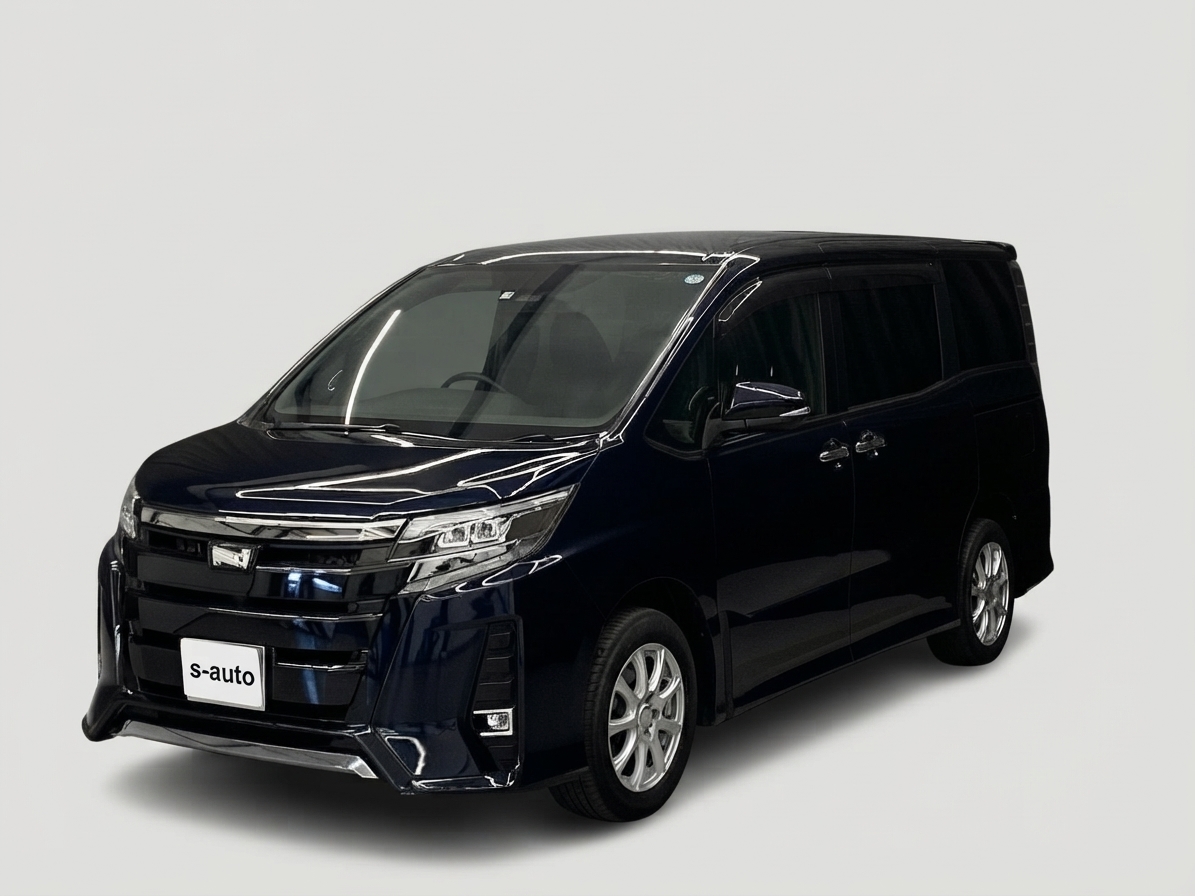 Автомобиль в рассрочку в Красноярске - Toyota Noah, III (R80) Рестайлинг купить за 2150000 рублей. 96289, Toyota Noah, III (R80) Рестайлинг