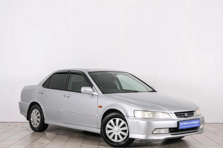 Автомобиль в рассрочку в Красноярске - Honda Accord 2000 года в Красноярске купить за 459000 рублей. 88702, Honda Accord 2000 года в Красноярске