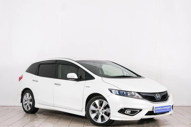 Автомобиль в рассрочку в Красноярске - Honda Jade 2017 года в Красноярске купить за 1499000 рублей. 81931, Honda Jade 2017 года в Красноярске