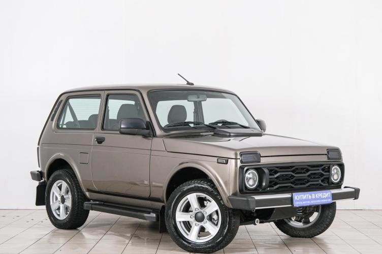 Автомобиль в рассрочку в Красноярске - ВАЗ (LADA) Niva Legend 2025 года в Красноярске купить за 1289000 рублей. 84631, ВАЗ (LADA) Niva Legend 2025 года в Красноярске