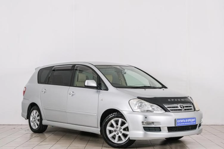 Автомобиль в рассрочку в Красноярске - Toyota Ipsum 2003 года в Красноярске купить за 849000 рублей. 81928, Toyota Ipsum 2003 года в Красноярске