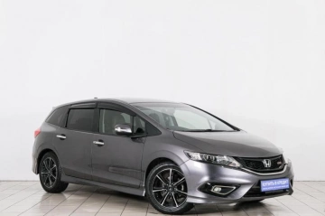 Каталог автомобилей в рассрочку в Красноярске - страница 6, Honda Jade 2015 года в Красноярске
