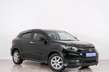 Каталог автомобилей в рассрочку в Красноярске - страница 4, Honda Vezel 2017 года в Красноярске