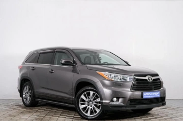 Каталог автомобилей в рассрочку в Красноярске - страница 27, Toyota Highlander 2014 года в Красноярске