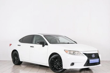 Каталог автомобилей в рассрочку в Красноярске, Lexus ES 2015 года в Красноярске