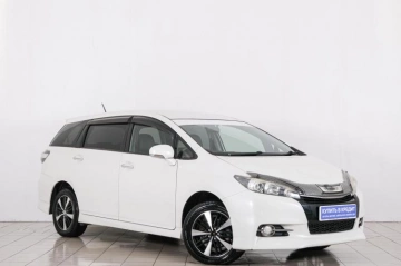 Каталог автомобилей в рассрочку в Красноярске - страница 8, Toyota Wish 2016 года в Красноярске
