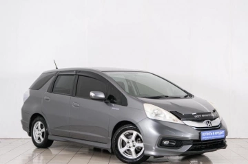 Каталог автомобилей в рассрочку в Красноярске - страница 2, Honda Fit Shuttle 2013 года в Красноярске