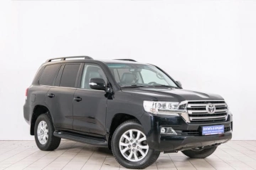 Каталог автомобилей в рассрочку в Красноярске - страница 6, Toyota Land Cruiser 2018 года в Красноярске