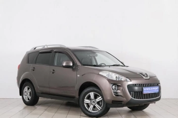 Каталог автомобилей в рассрочку в Красноярске - страница 6, Peugeot 4007 2012 года в Красноярске