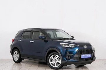 Каталог автомобилей в рассрочку в Красноярске - страница 10, Toyota Raize 2020 года в Красноярске