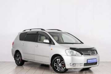 Каталог автомобилей в рассрочку в Красноярске - страница 3, Toyota Ipsum 2001 года в Красноярске