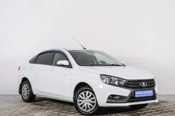 Каталог автомобилей в рассрочку в Красноярске - страница 30, ВАЗ (LADA) Vesta 2017 года в Красноярске