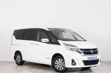 Каталог автомобилей в рассрочку в Красноярске - страница 13, Nissan Serena 2018 года в Красноярске