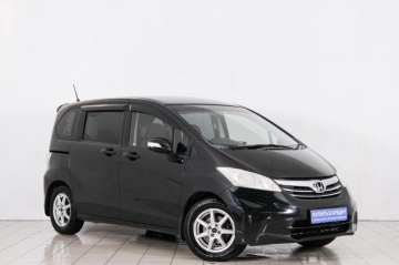 Каталог автомобилей в рассрочку в Красноярске - страница 9, Honda Freed 2012 года в Красноярске